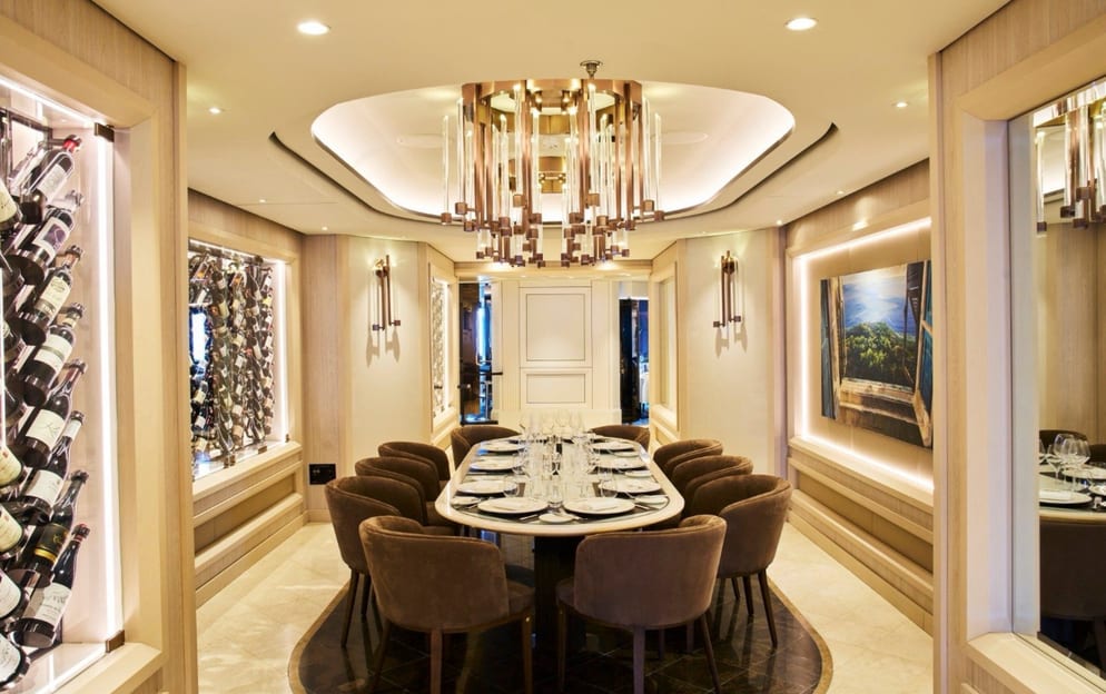 Explora Journeys EXPLORA III Fil Rouge 1.jpg